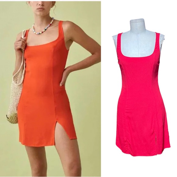 Reformation Dresses & Skirts - Reformation Noha Sleeveless Slit Dress in Solid Red Size 0